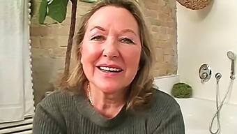 Amateur Milf Gives A Blowjob To Your Neighbor