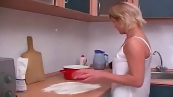 Old Russian Mom And Non-Family Man Engage In Sexual Activities