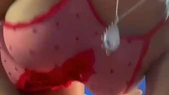 Luna Bella Fa Sesso Con Un Uomo Benestante