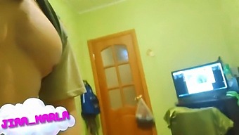 Vysokoškoláci Sú Chytení V Hardcore Videu
