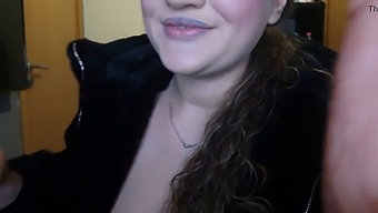 Gorgeous Caucasian Woman Performs An Incredible Oral Sex Act While Smoking And Deepthroating A Large Dildo.