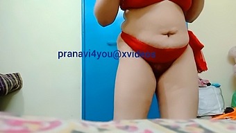 Pranavi Shares Her Sensual Stories In Hindi Audio